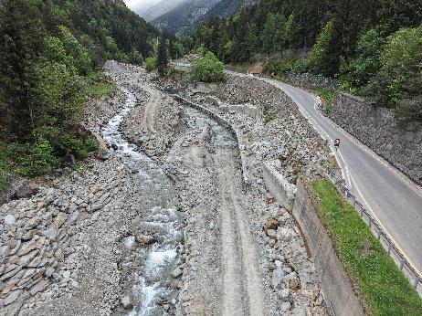 Settembre 2024 – LAVORI DI RIPRISTINO DEFINITIVO DEL CORPO STRADALE LUNGO LA S.R. 47 DI COGNE DAL KM 9+000 IN COMUNE DI AYMAVILLES.